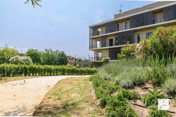 appartamento in vendita a Firenze in zona Coverciano