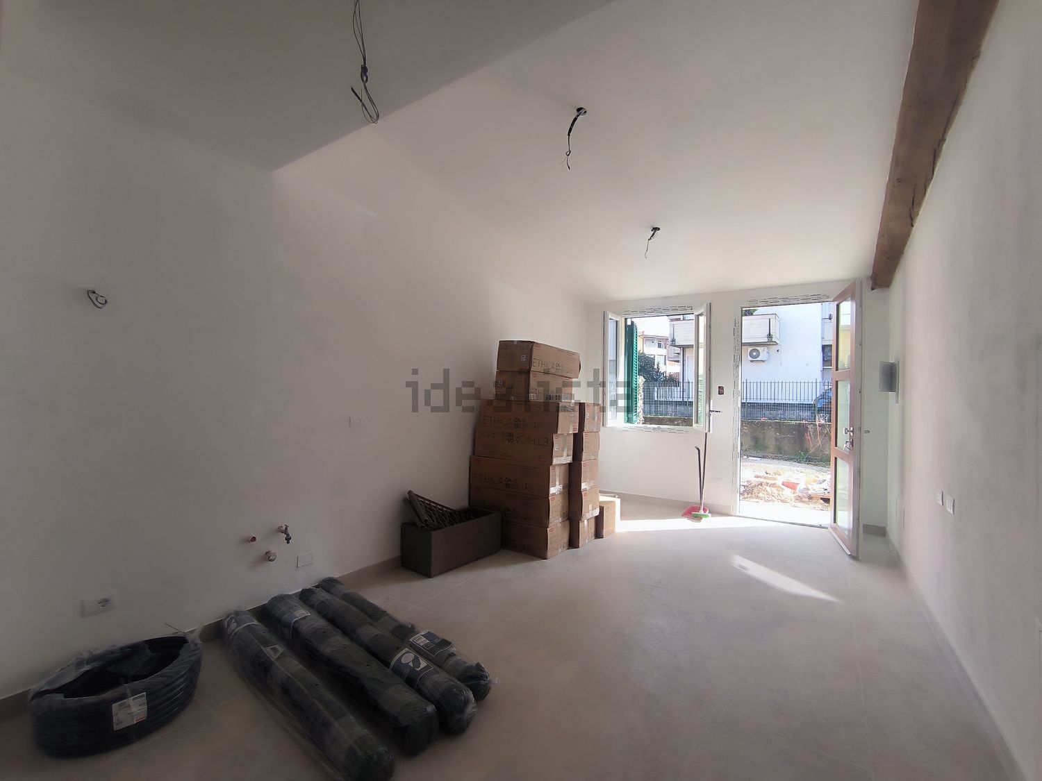 appartamento in vendita a Firenze in zona Isolotto