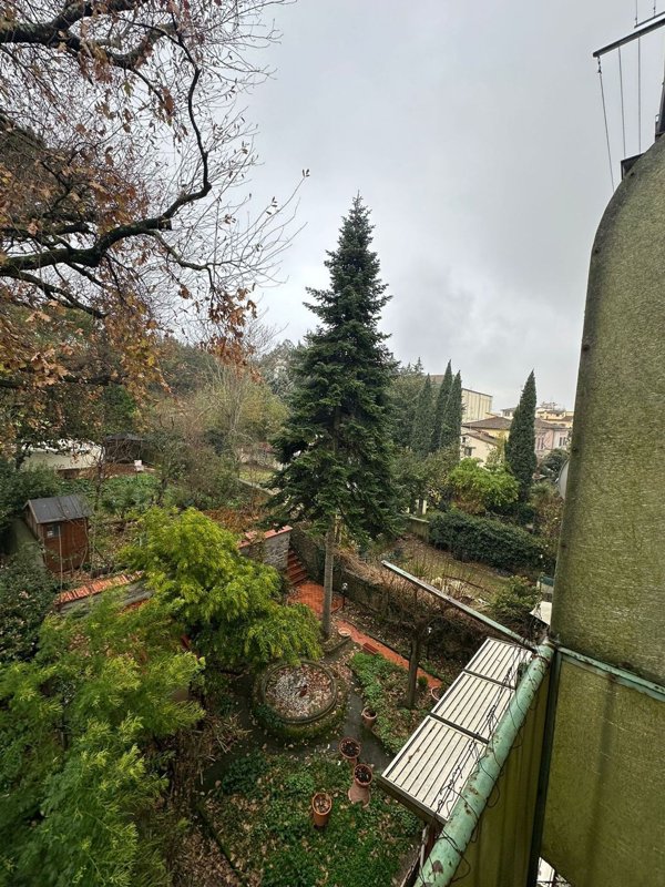 appartamento in vendita a Firenze in zona Le Cure