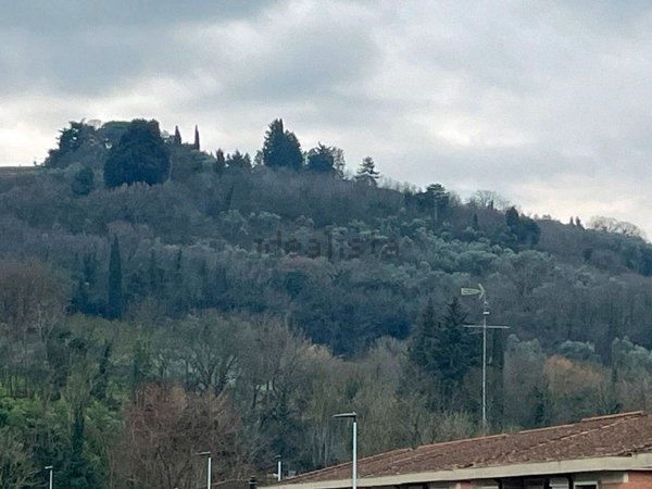 appartamento in vendita a Firenze in zona Galluzzo