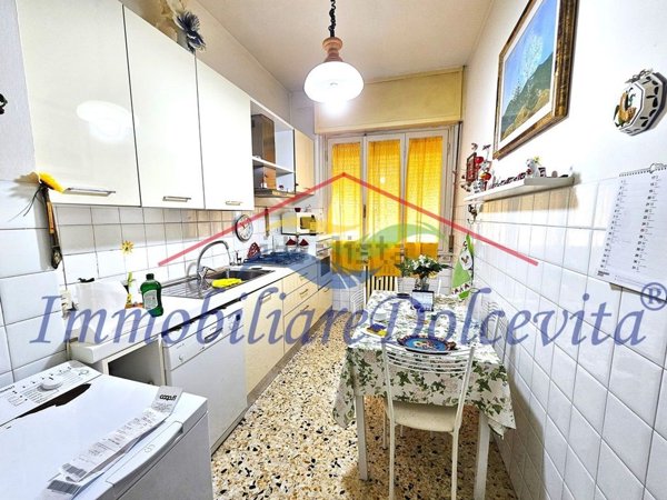 appartamento in vendita a Firenze in zona Coverciano