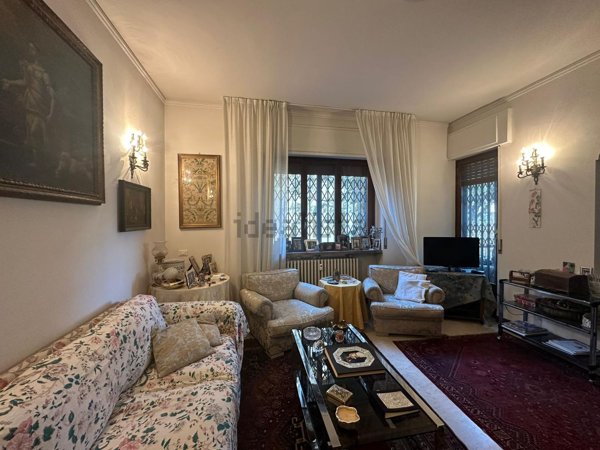 appartamento in vendita a Firenze in zona Campo di Marte