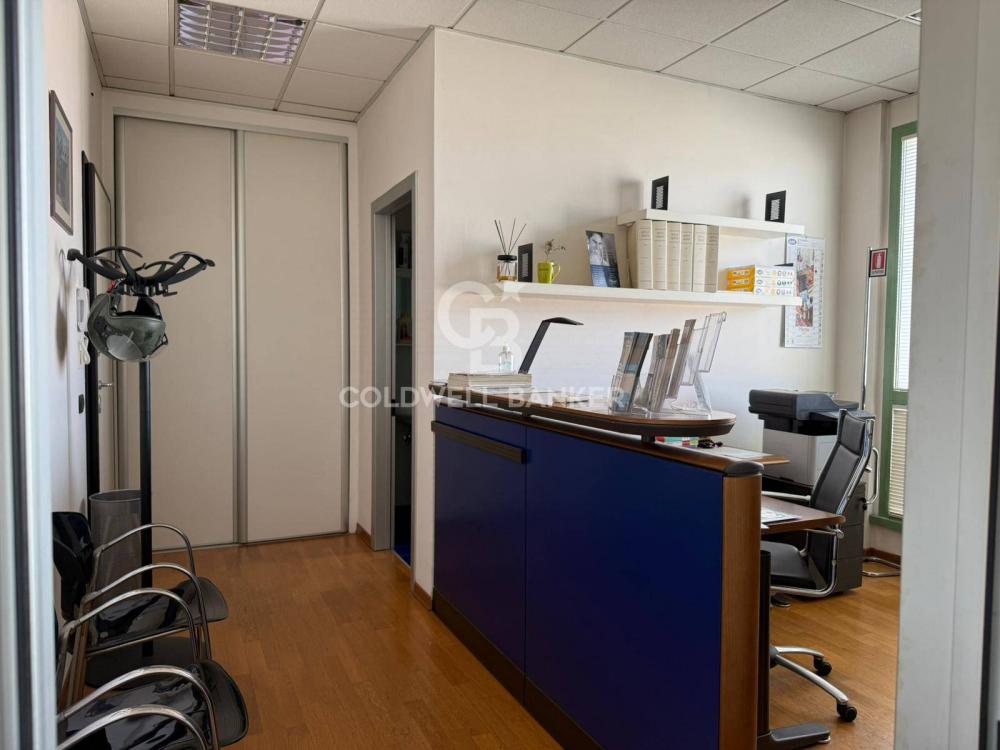 ufficio in vendita a Firenze in zona Soffiano