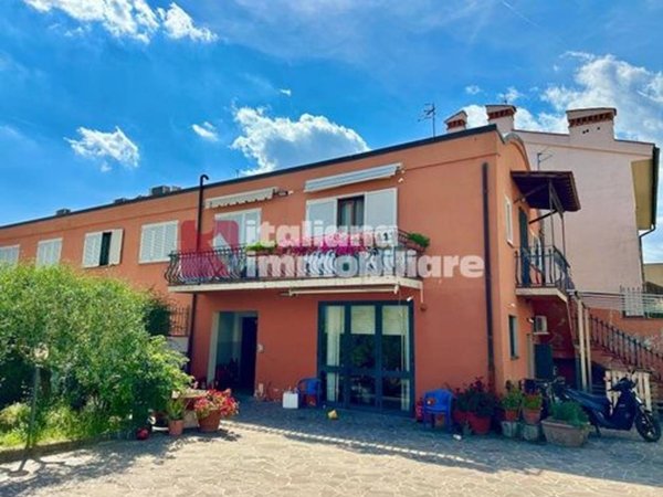 casa indipendente in vendita a Firenze in zona Campo di Marte