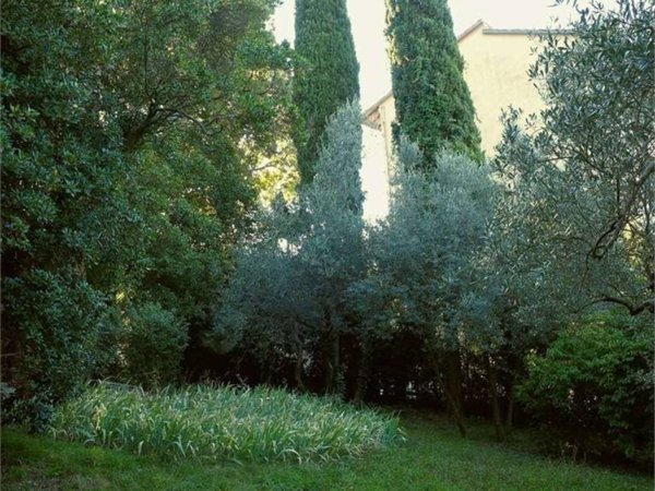 appartamento in vendita a Firenze in zona Settignano