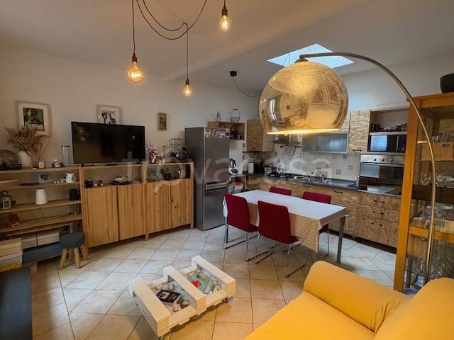 appartamento in vendita a Firenze in zona Coverciano