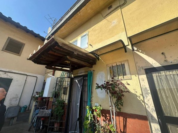 casa indipendente in vendita a Firenze in zona Mantignano