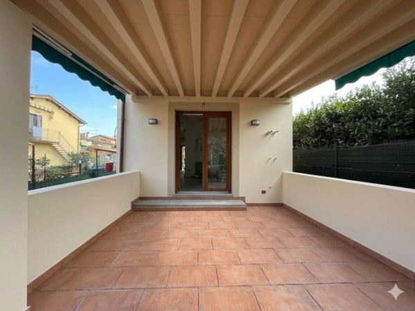 casa indipendente in vendita a Firenze in zona Peretola