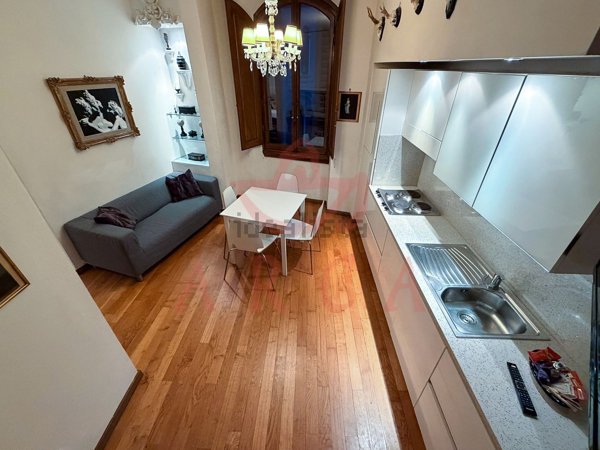 appartamento in vendita a Firenze in zona Centro Duomo