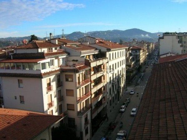 appartamento in vendita a Firenze in zona Statuto