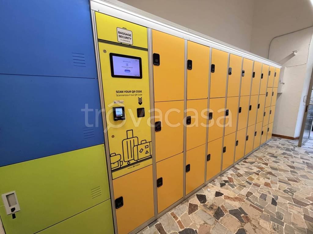 negozio in vendita a Firenze in zona Centro Santa Maria Novella