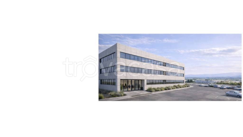 capannone in vendita a Firenze in zona Brozzi