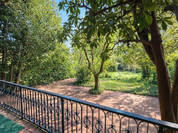 casa indipendente in vendita a Firenze in zona Galluzzo