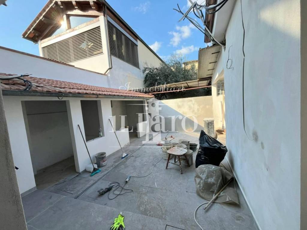 casa indipendente in vendita a Firenze in zona Brozzi