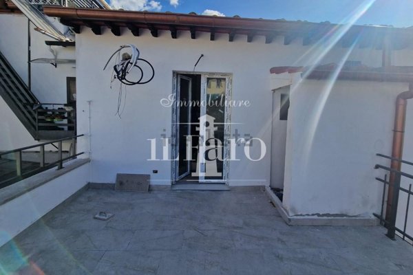 casa indipendente in vendita a Firenze in zona Brozzi