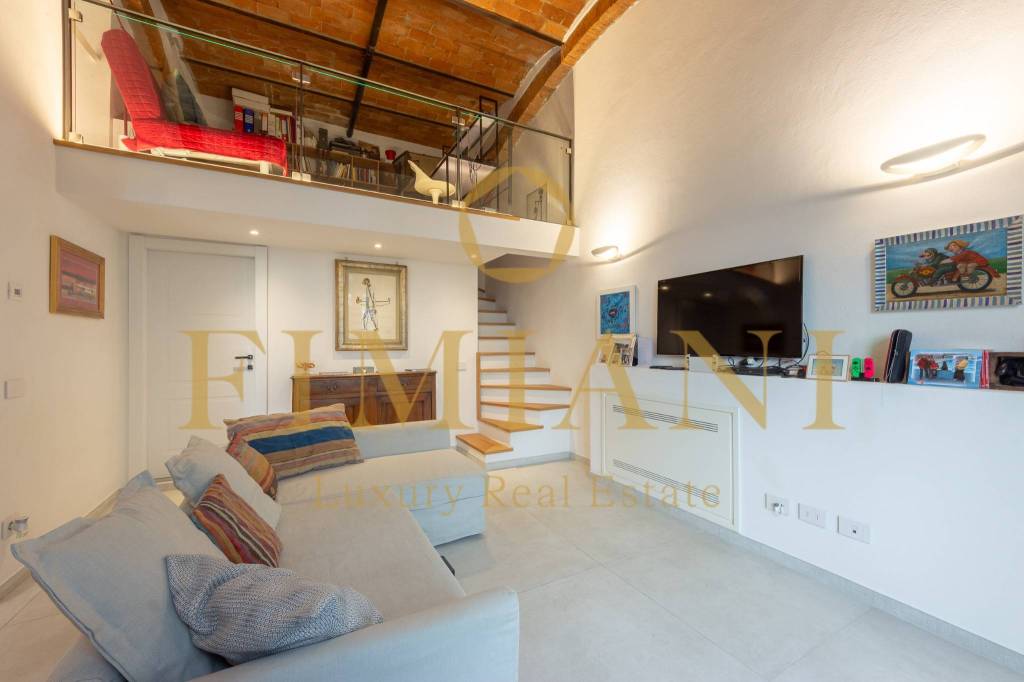 casa indipendente in vendita a Firenze in zona Bellosguardo