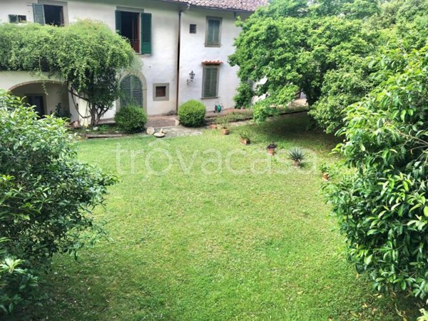 appartamento in vendita a Firenze in zona Ponte a Ema