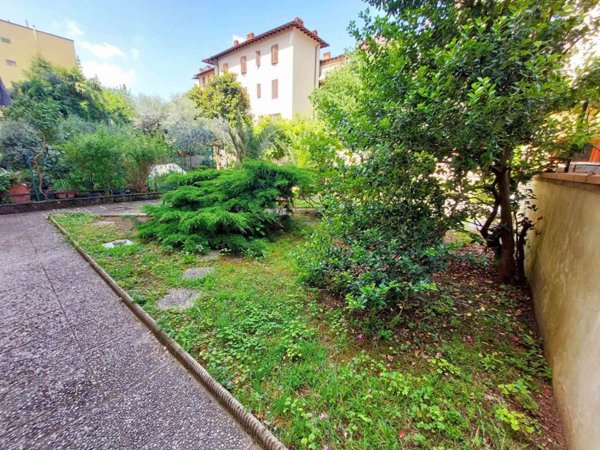 appartamento in vendita a Firenze in zona Le Cure