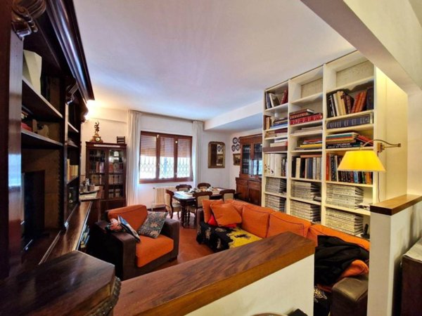 appartamento in vendita a Firenze in zona Campo di Marte