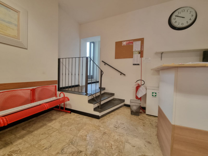 ufficio in vendita a Firenze in zona Porta Romana