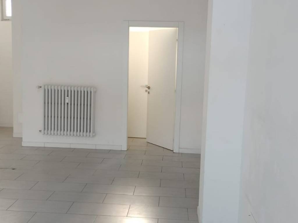 negozio in vendita a Firenze in zona Centro Santa Maria Novella