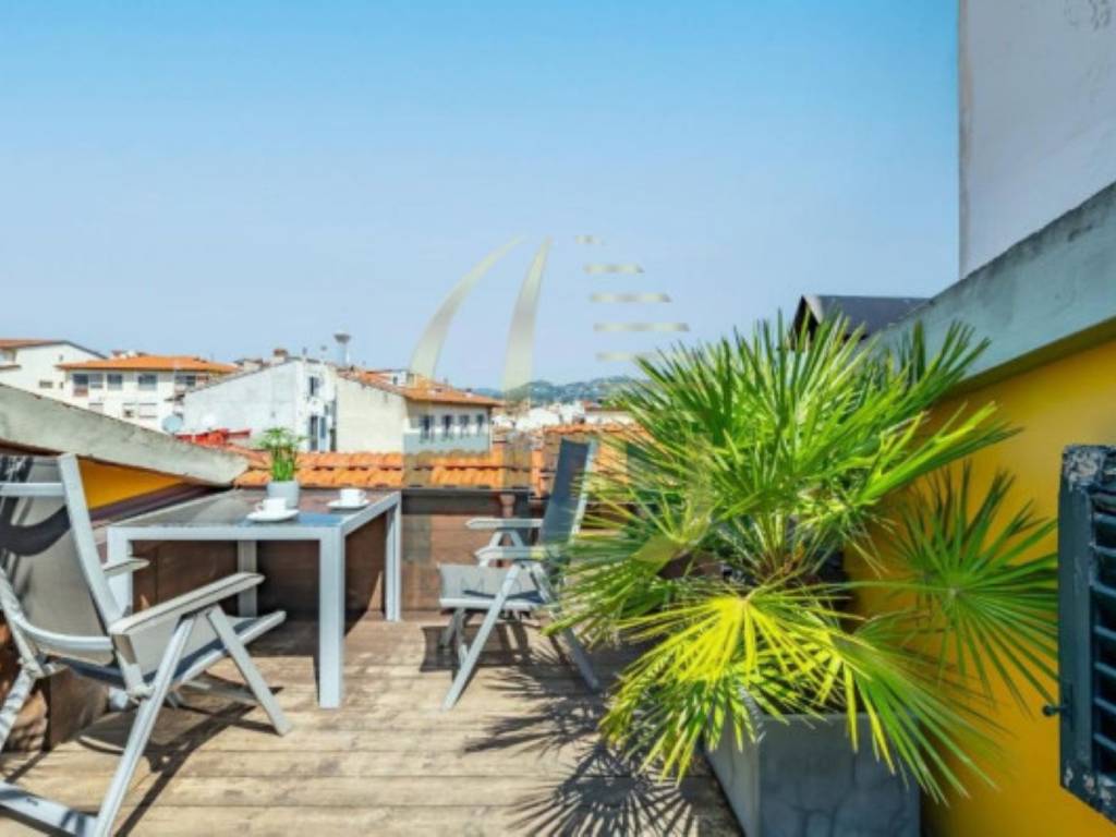 appartamento in vendita a Firenze in zona Campo di Marte