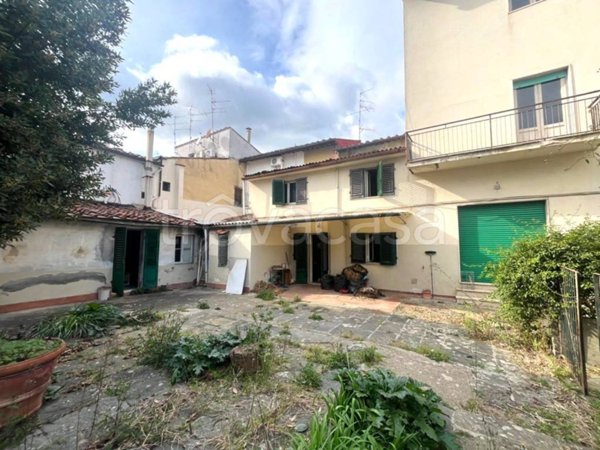 casa indipendente in vendita a Firenze in zona Peretola