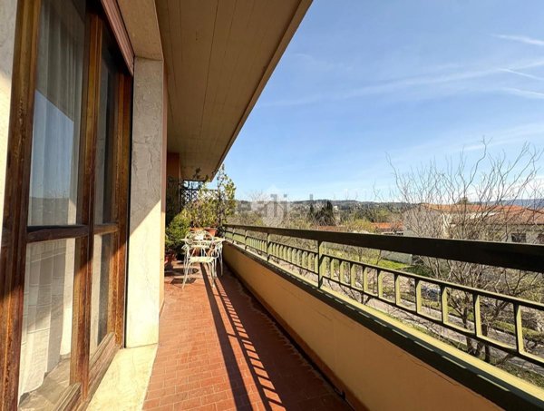 appartamento in vendita a Firenze in zona Coverciano