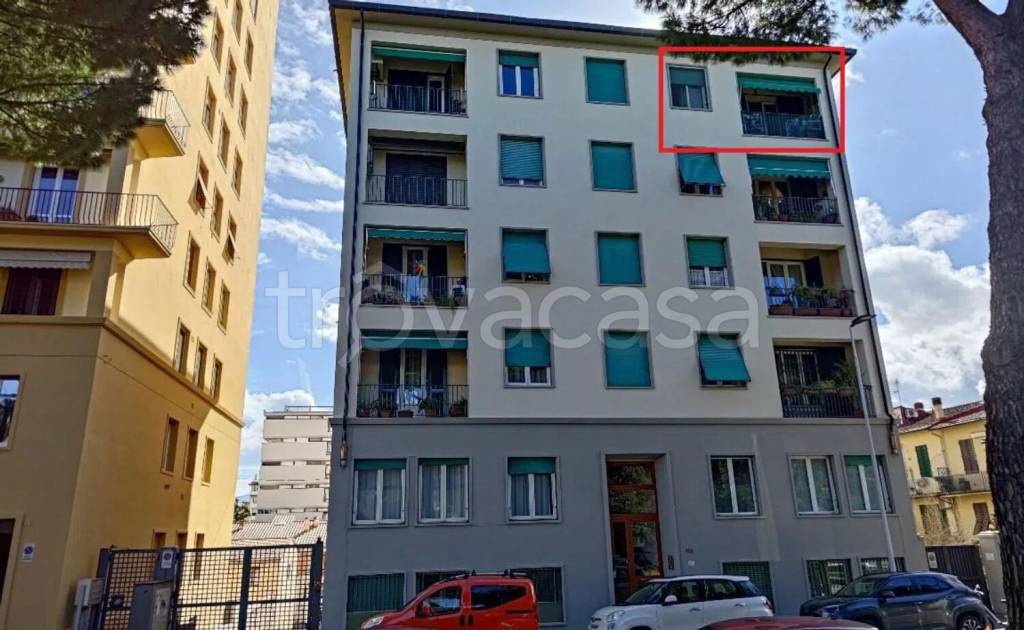 appartamento in vendita a Firenze in zona Coverciano