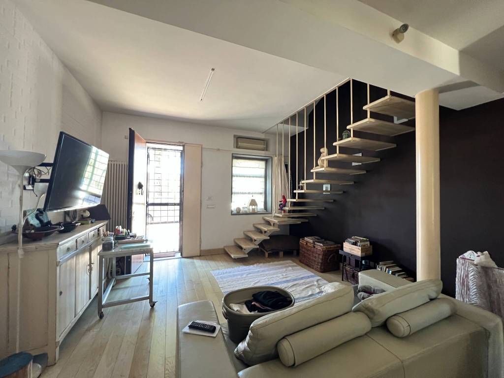 casa indipendente in vendita a Firenze in zona Legnaia