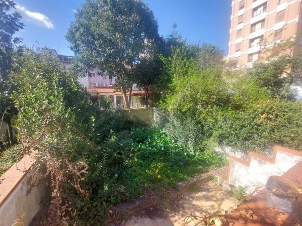 casa indipendente in vendita a Firenze in zona Centro Storico