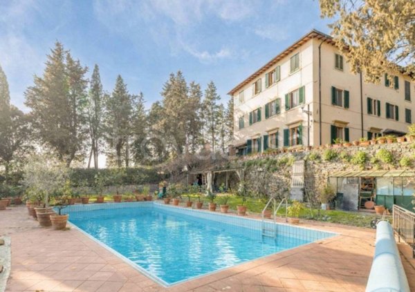 appartamento in vendita a Firenze in zona Serpiolle