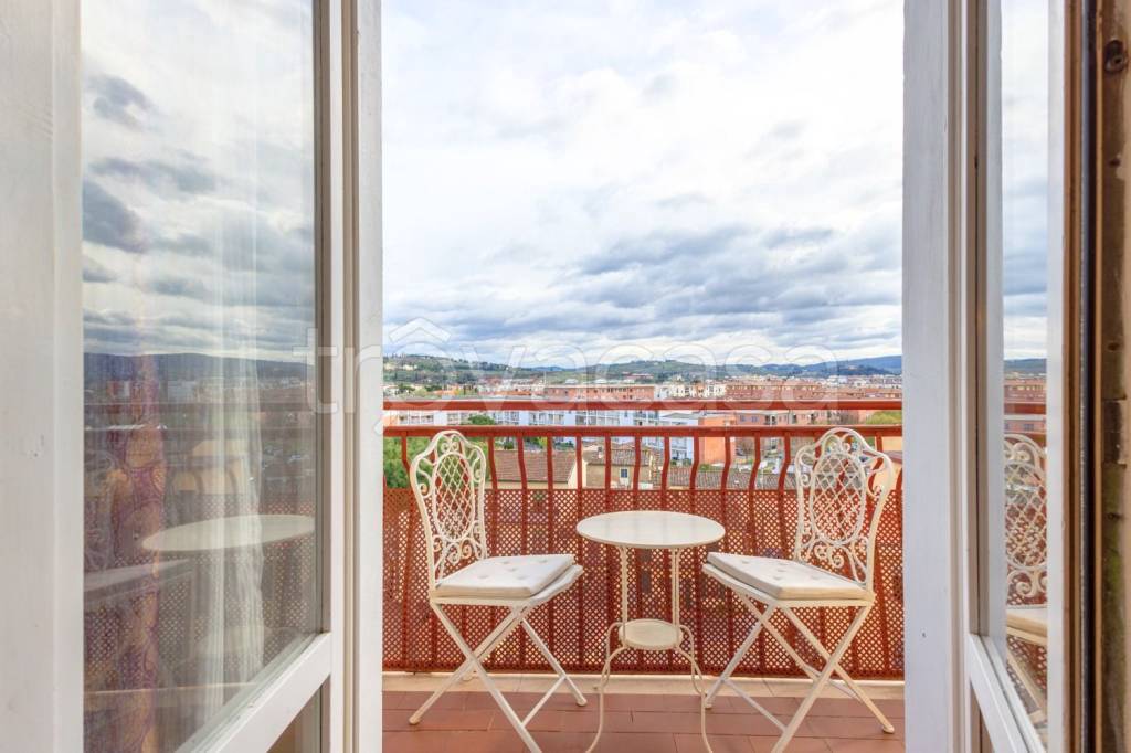 appartamento in vendita a Firenze in zona Soffiano