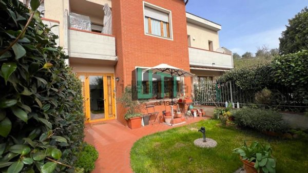 casa semindipendente in vendita a Firenze in zona Pian dei Giullari