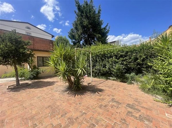 appartamento in vendita a Firenze in zona Pignone