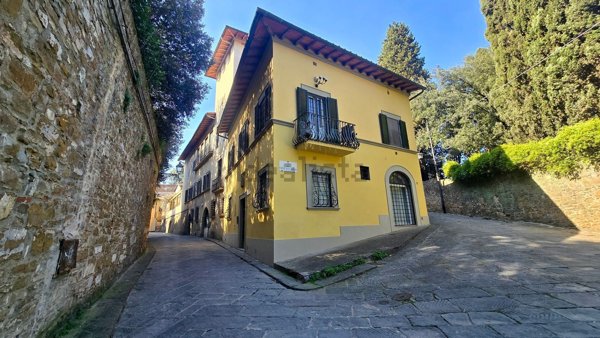 appartamento in vendita a Firenze in zona Centro San Niccolò