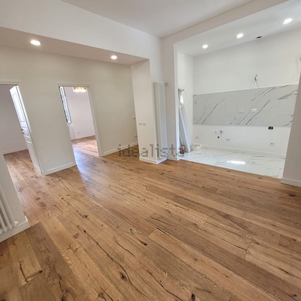 appartamento in vendita a Firenze in zona Campo di Marte