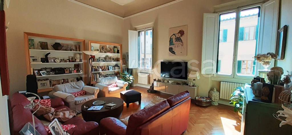 appartamento in vendita a Firenze in zona Campo di Marte