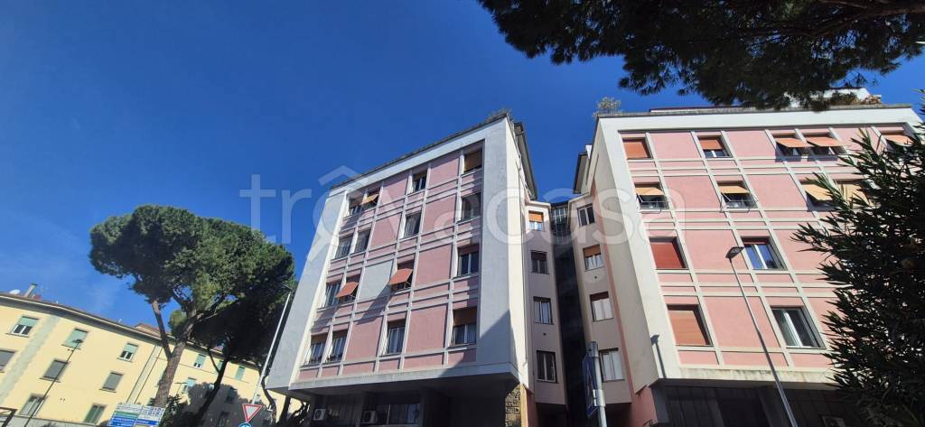 appartamento in vendita a Firenze in zona Coverciano