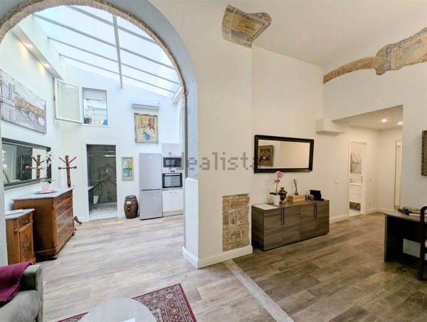 appartamento in vendita a Firenze in zona Centro Santa Maria Novella