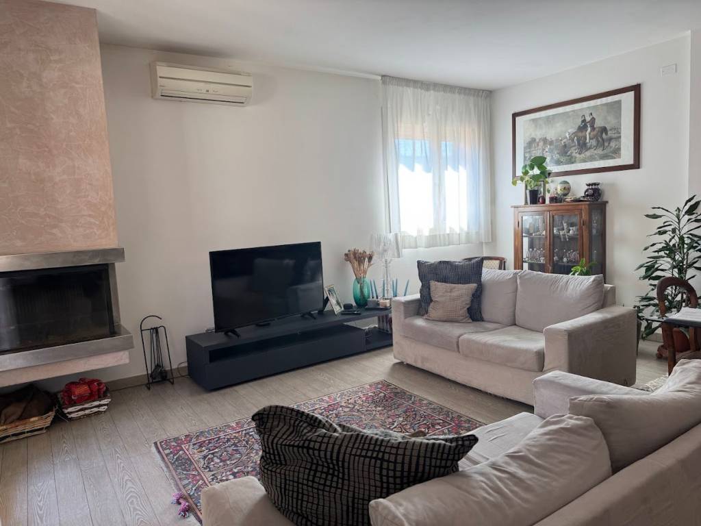 appartamento in vendita a Firenze in zona Coverciano