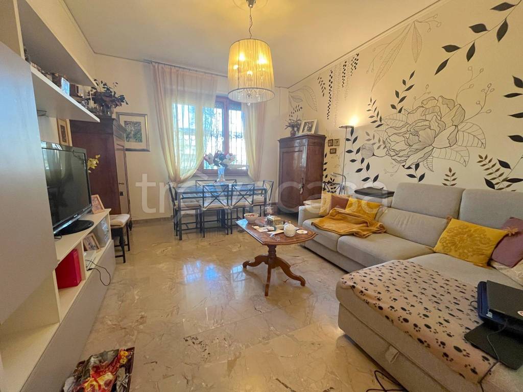 appartamento in vendita a Firenze in zona Campo di Marte