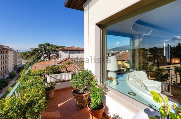 appartamento in vendita a Firenze in zona Centro Santa Maria Novella