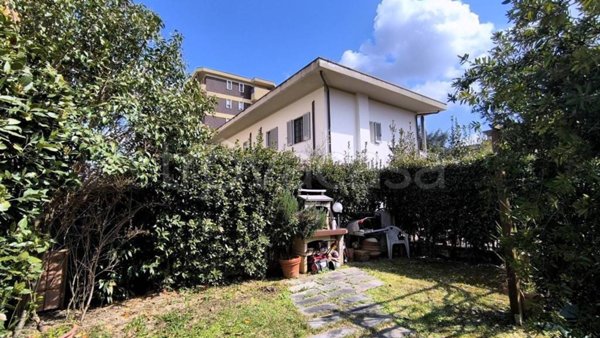casa indipendente in vendita a Firenze in zona Cintoia