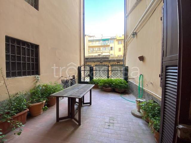 appartamento in vendita a Firenze in zona Statuto