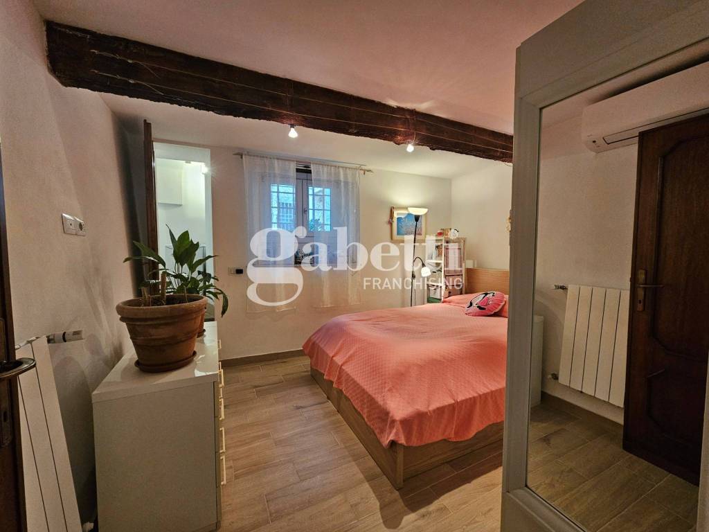 appartamento in vendita a Firenze in zona Rovezzano