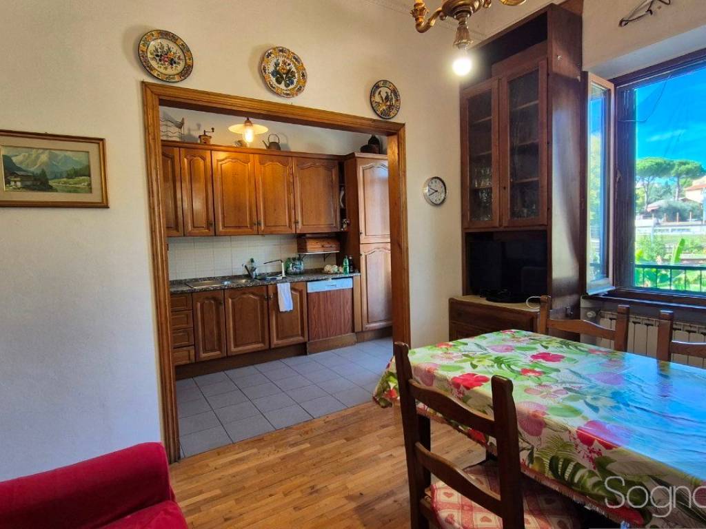 appartamento in vendita a Firenze in zona Le Cure