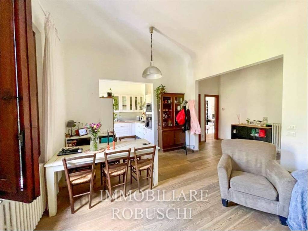 appartamento in vendita a Firenze in zona Campo di Marte