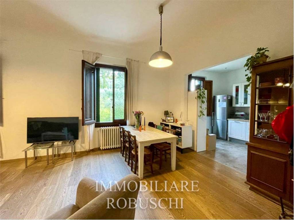 appartamento in vendita a Firenze in zona Campo di Marte