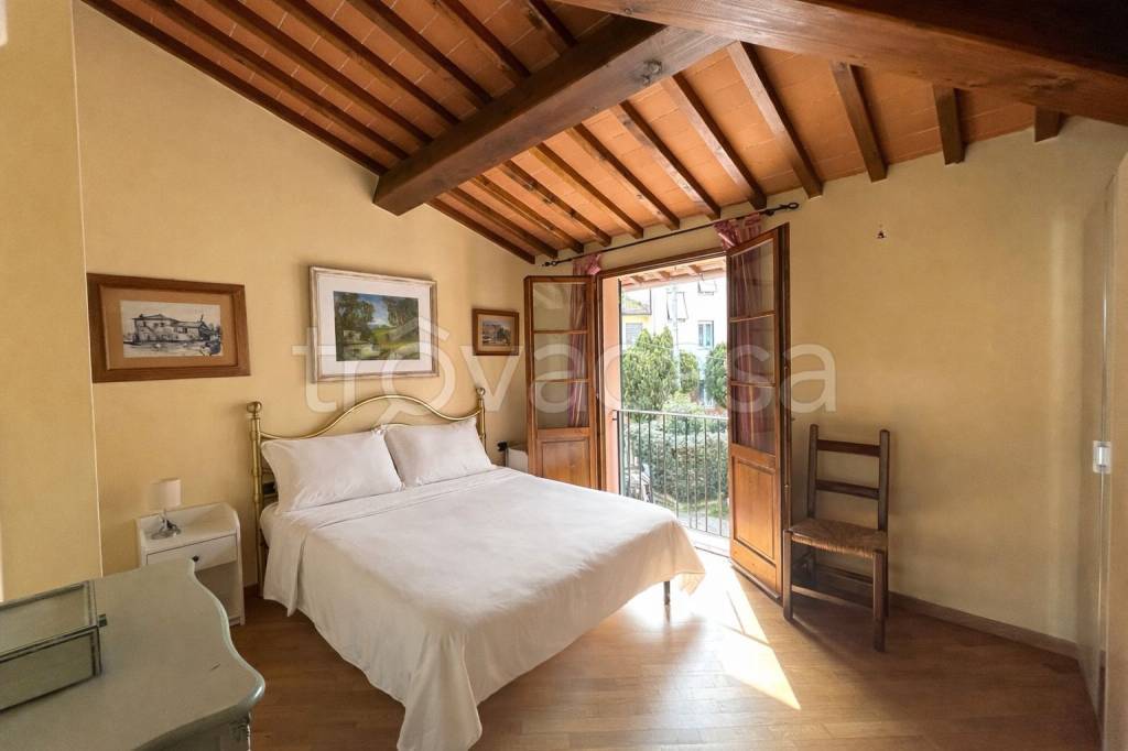 appartamento in vendita a Firenze in zona Rovezzano